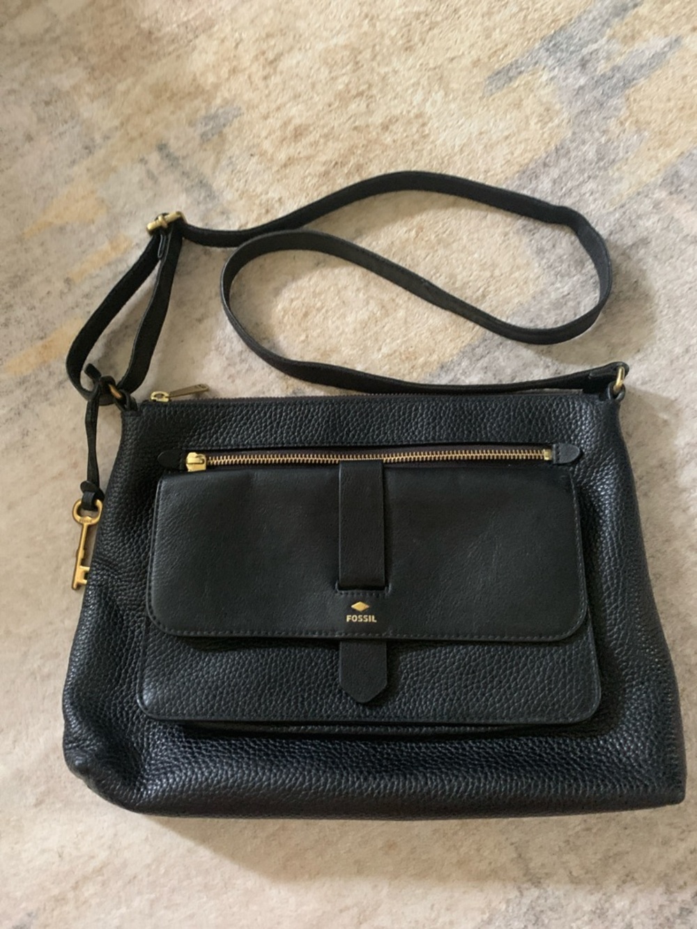 Fossil Black Kinley Leather Crossbody with Front Pocket and Multi Compartments